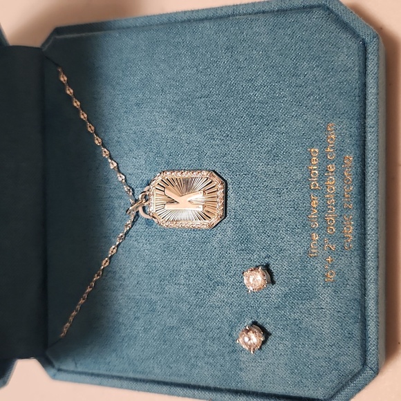 Unwritten Initial Necklace and Earring box set - Picture 3 of 6